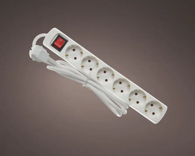 Pikendusjuhe lülitiga Lumineo 6 pesa 1,5