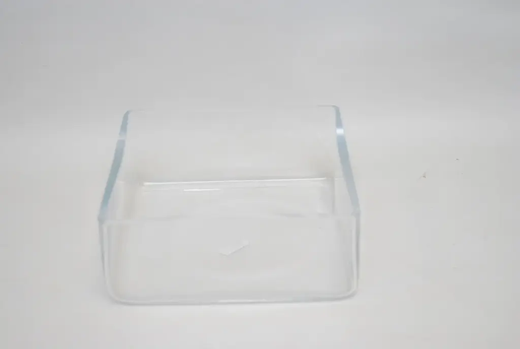 Klaasvaas ruut 19*19*8