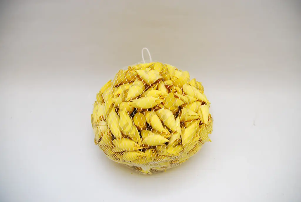 Wood petals 150gr kollane